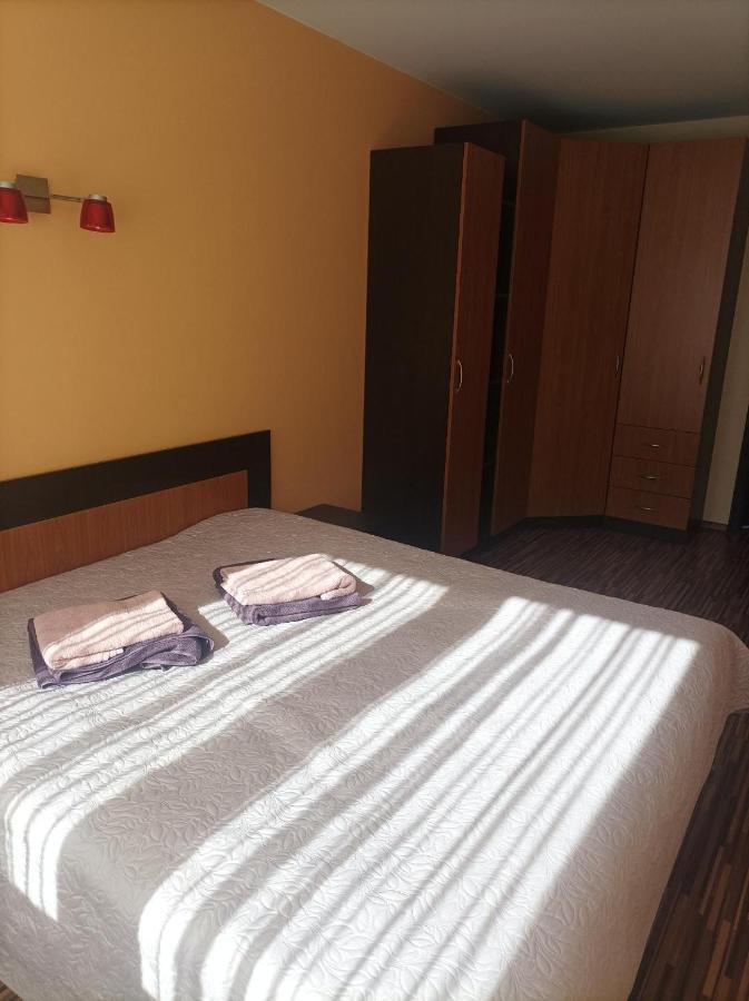 Centrinio Parko Apartamentai Šiauliai Exterior foto